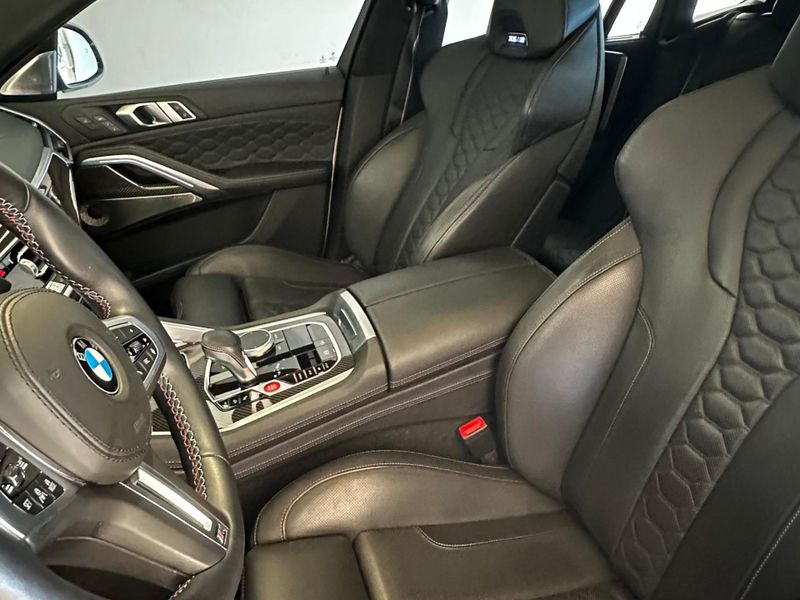 BMW X6 M Competition 4.4 V8 BI-TB 625CV Aut. 2022/2023 CONCEPT MOTORS PASSO FUNDO / Carros no Vale