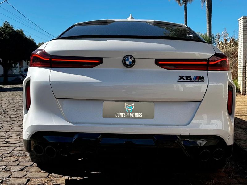 BMW X6 M Competition 4.4 V8 BI-TB 625CV Aut. 2022/2023 CONCEPT MOTORS PASSO FUNDO / Carros no Vale