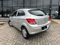 Chevrolet Onix HATCH LT 1.0 8V FlexPower 5p Mec. 2012/2013 CONCEPT MOTORS PASSO FUNDO / Carros no Vale