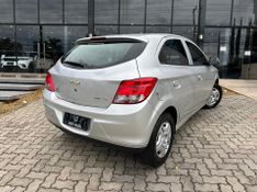 Chevrolet Onix HATCH LT 1.0 8V FlexPower 5p Mec. 2012/2013 CONCEPT MOTORS PASSO FUNDO / Carros no Vale