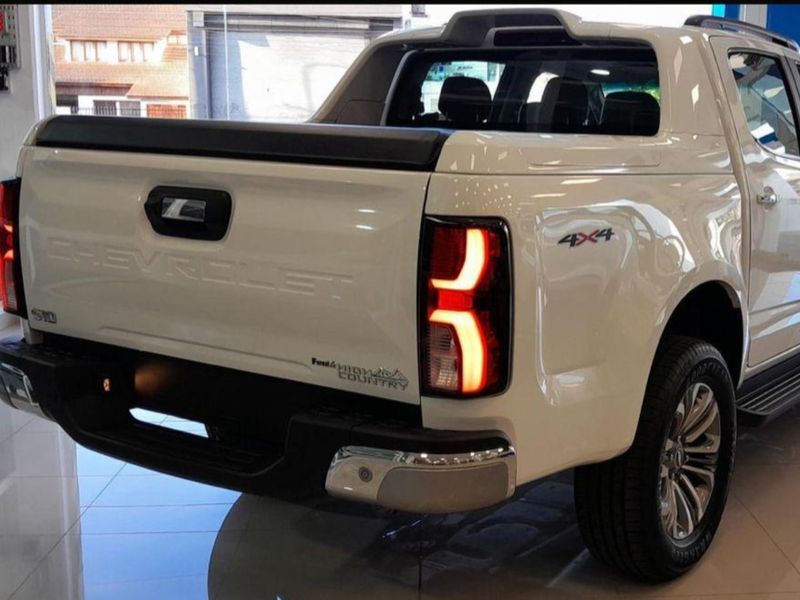 Chevrolet S-10 Pick-up S10 P-Up H.Country 2.8 4×4 CD Dies.Aut. 2025/2026 CONCEPT MOTORS PASSO FUNDO / Carros no Vale