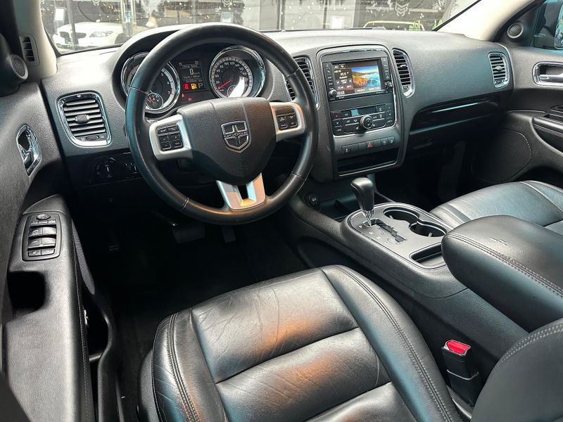 Dodge Durango Crew 3.6 24V 4×4 Aut. 2013/2013 CONCEPT MOTORS PASSO FUNDO / Carros no Vale