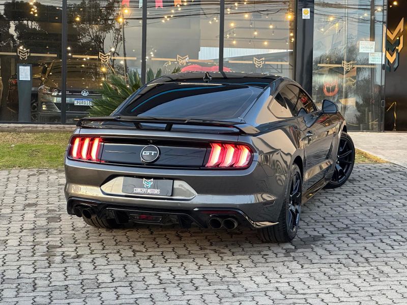 Ford Mustang Black Shadow 5.0 V8 2020/2020 CONCEPT MOTORS PASSO FUNDO / Carros no Vale