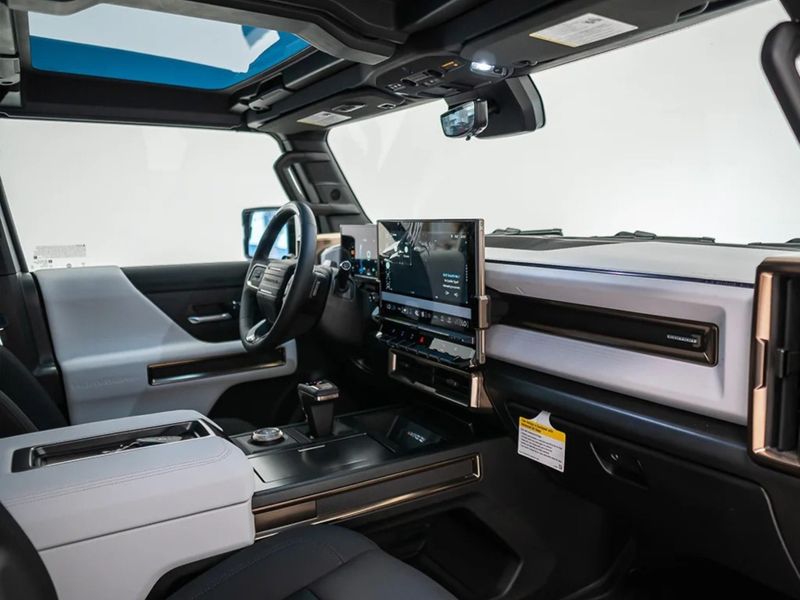 GMC HUMMER 350 Kw Ev Pickup Edition 1 4×4 2022/2022 CONCEPT MOTORS PASSO FUNDO / Carros no Vale