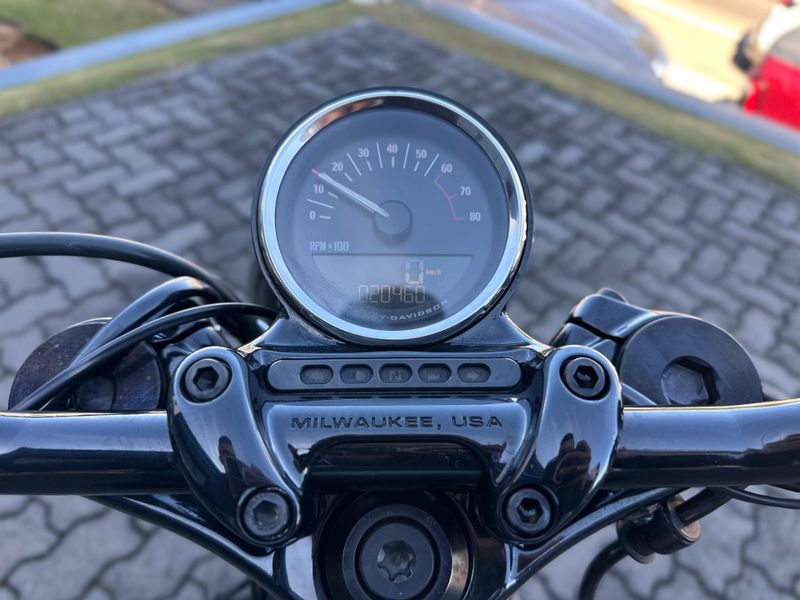 Honda Motos Xl 1200 CX ROADSTER 2017/2017 CONCEPT MOTORS PASSO FUNDO / Carros no Vale