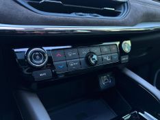 Jeep Commander Overland T270 1.3 TB Flex Aut. 2022/2023 CONCEPT MOTORS PASSO FUNDO / Carros no Vale