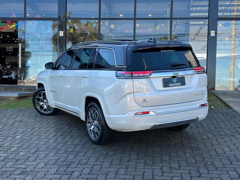Jeep Commander Overland T270 1.3 TB Flex Aut. 2022/2023 CONCEPT MOTORS PASSO FUNDO / Carros no Vale