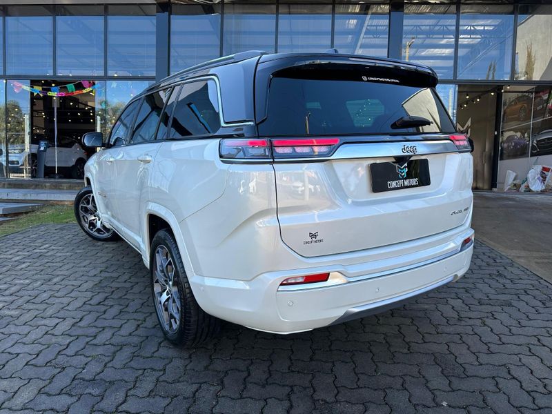 Jeep Commander Overland T270 1.3 TB Flex Aut. 2022/2023 CONCEPT MOTORS PASSO FUNDO / Carros no Vale