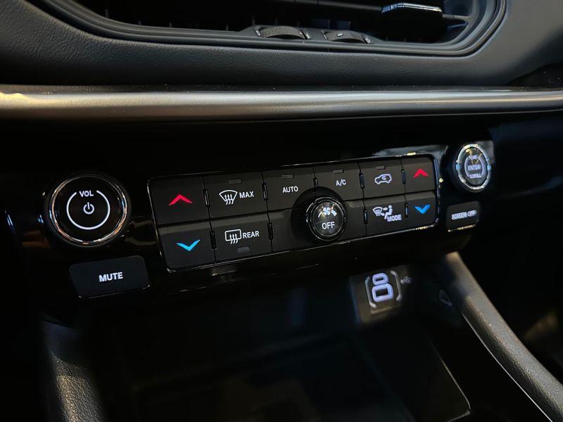 Jeep Compass LONG T270 1.3 TB 4×2 Flex Aut. 2022/2022 CONCEPT MOTORS PASSO FUNDO / Carros no Vale