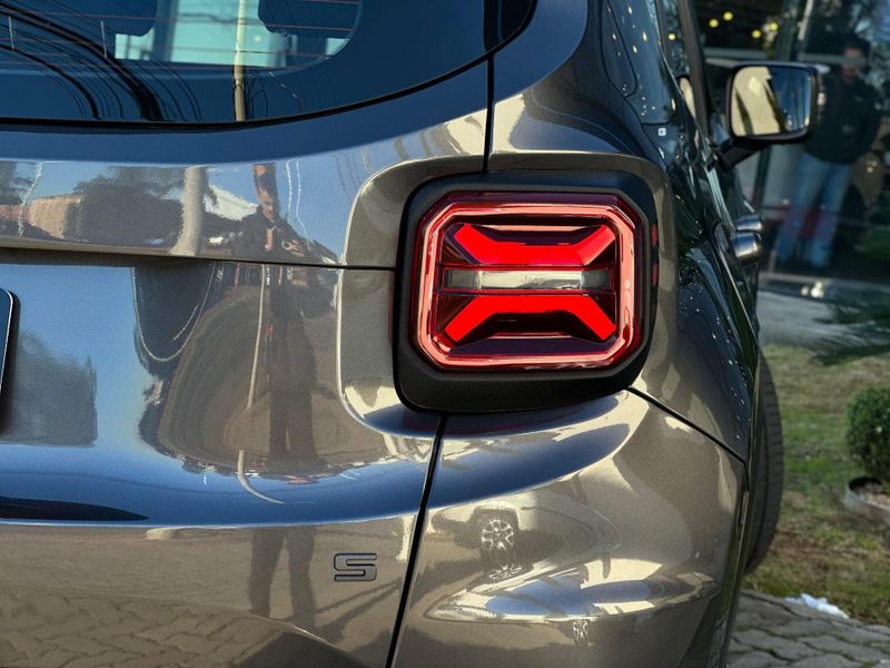 Jeep Renegade S T270 1.3 TB 4×4 Flex Aut. 2023/2024 CONCEPT MOTORS PASSO FUNDO / Carros no Vale