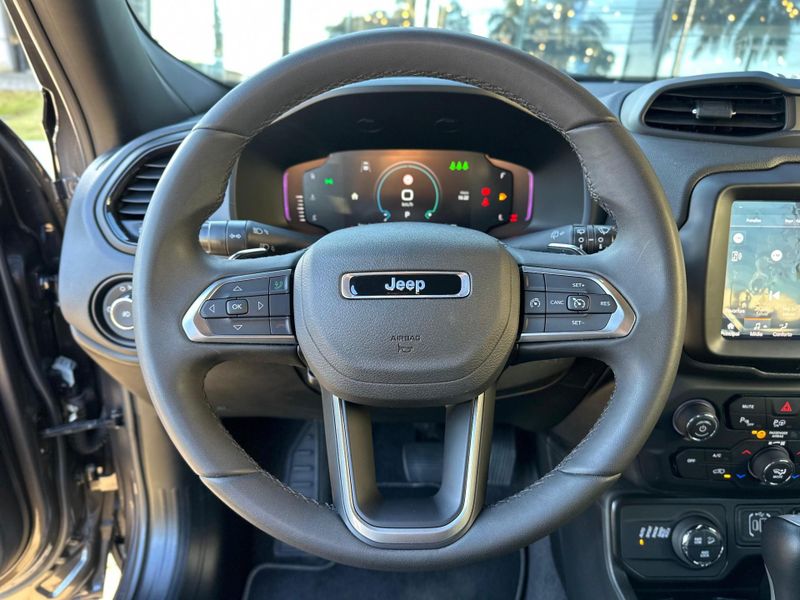 Jeep Renegade S T270 1.3 TB 4×4 Flex Aut. 2023/2024 CONCEPT MOTORS PASSO FUNDO / Carros no Vale