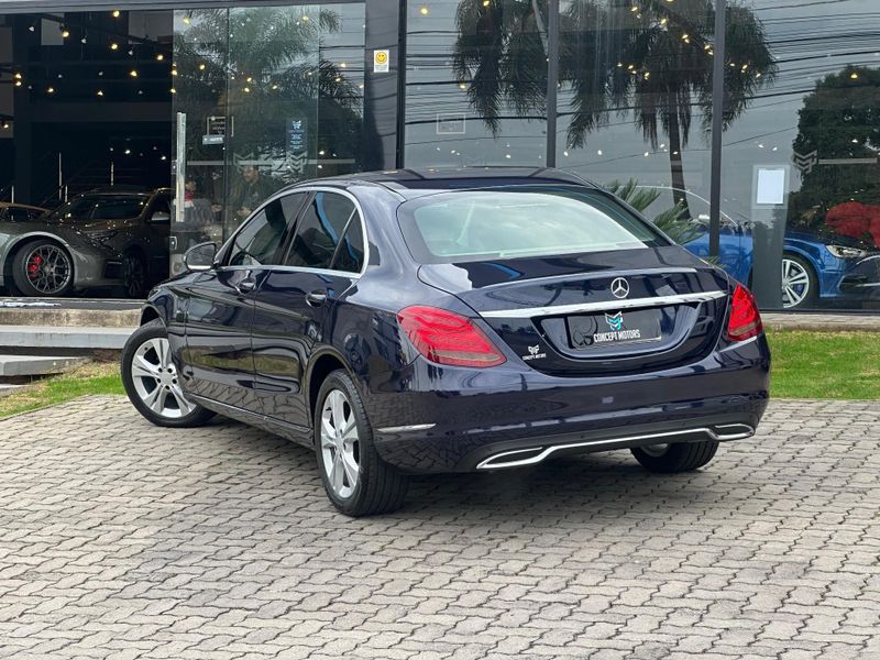 Mercedes-Benz C-180 1.6 Turbo 16V/Flex 16V Aut. 2014/2015 CONCEPT MOTORS PASSO FUNDO / Carros no Vale