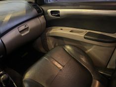 Mitsubishi Pajero HPE 3.2 4×4 T.I Dies 5p Aut. 2015/2016 CONCEPT MOTORS PASSO FUNDO / Carros no Vale