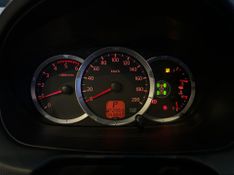 Mitsubishi Pajero HPE 3.2 4×4 T.I Dies 5p Aut. 2015/2016 CONCEPT MOTORS PASSO FUNDO / Carros no Vale