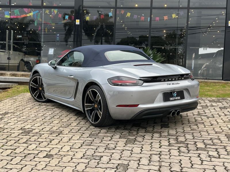 Porsche 718 Boxster 2.0 300cv 2021/2021 CONCEPT MOTORS PASSO FUNDO / Carros no Vale