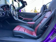 Porsche 718 Boxster 2.0 300cv 2018/2019 CONCEPT MOTORS PASSO FUNDO / Carros no Vale