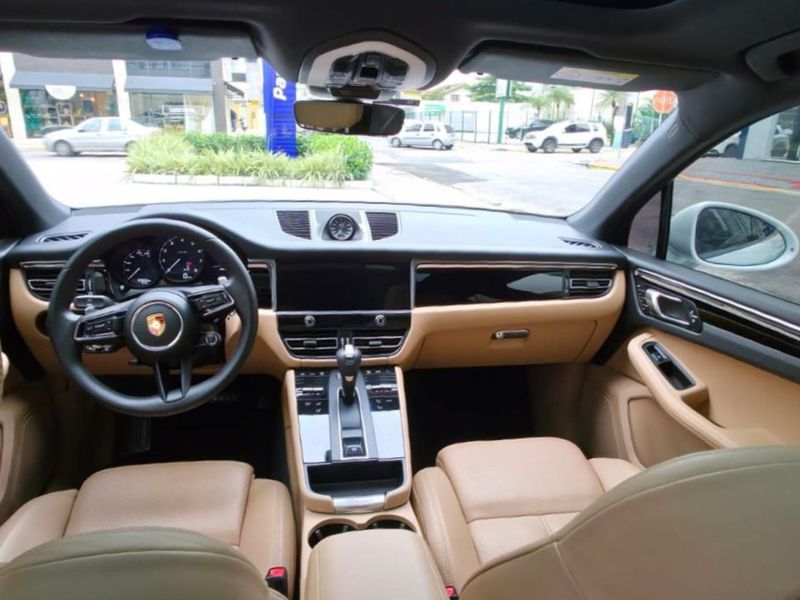 Porsche Macan 2.0 Turbo 2023/2023 CONCEPT MOTORS PASSO FUNDO / Carros no Vale