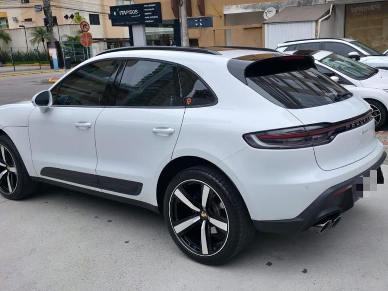 Porsche Macan 2.0 Turbo 2023/2023 CONCEPT MOTORS PASSO FUNDO / Carros no Vale