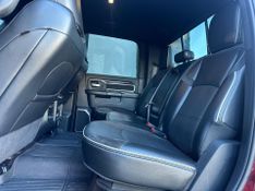 Ram 3500 LARAM.6.7 NIGHT ED.TB CD 4X4 Die. 2022/2022 CONCEPT MOTORS PASSO FUNDO / Carros no Vale