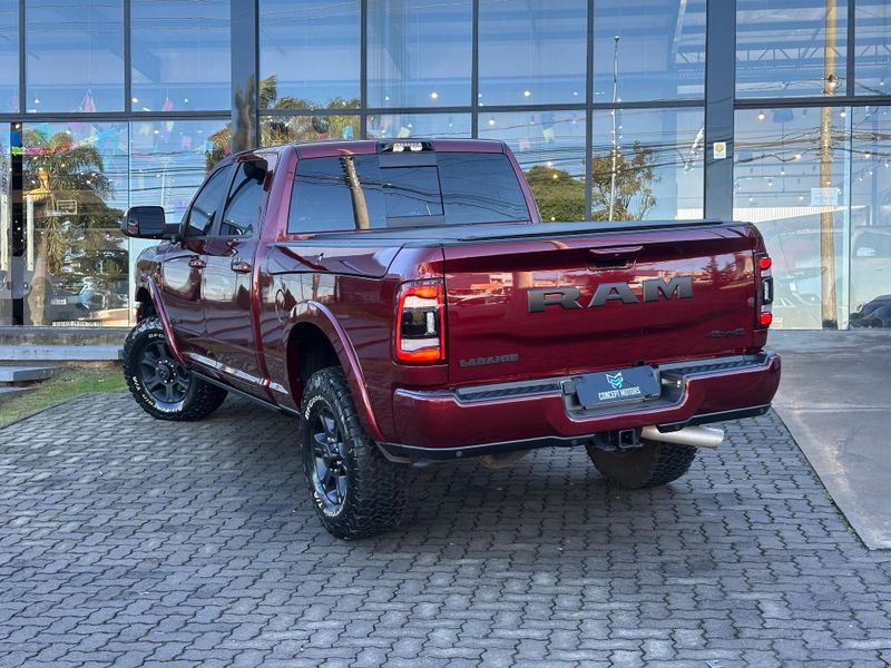 Ram 3500 LARAM.6.7 NIGHT ED.TB CD 4X4 Die. 2022/2022 CONCEPT MOTORS PASSO FUNDO / Carros no Vale
