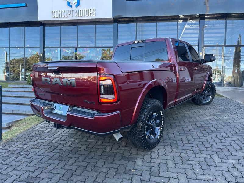 Ram 3500 LARAM.6.7 NIGHT ED.TB CD 4X4 Die. 2022/2022 CONCEPT MOTORS PASSO FUNDO / Carros no Vale