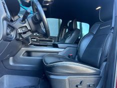 Ram 3500 LARAM.6.7 NIGHT ED.TB CD 4X4 Die. 2022/2022 CONCEPT MOTORS PASSO FUNDO / Carros no Vale