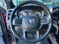 Ram 3500 LARAM.6.7 NIGHT ED.TB CD 4X4 Die. 2022/2022 CONCEPT MOTORS PASSO FUNDO / Carros no Vale
