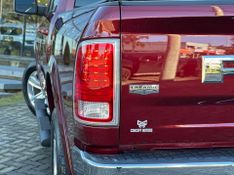 Ram Classic LARAMIE 5.7 CD V8 4X4 Aut. 2022/2022 CONCEPT MOTORS PASSO FUNDO / Carros no Vale