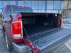 Ram Classic LARAMIE 5.7 CD V8 4X4 Aut. 2022/2022 CONCEPT MOTORS PASSO FUNDO / Carros no Vale