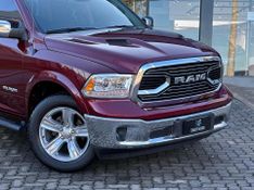 Ram Classic LARAMIE 5.7 CD V8 4X4 Aut. 2022/2022 CONCEPT MOTORS PASSO FUNDO / Carros no Vale