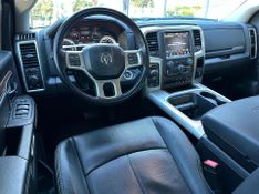Ram Classic LARAMIE 5.7 CD V8 4X4 Aut. 2022/2022 CONCEPT MOTORS PASSO FUNDO / Carros no Vale