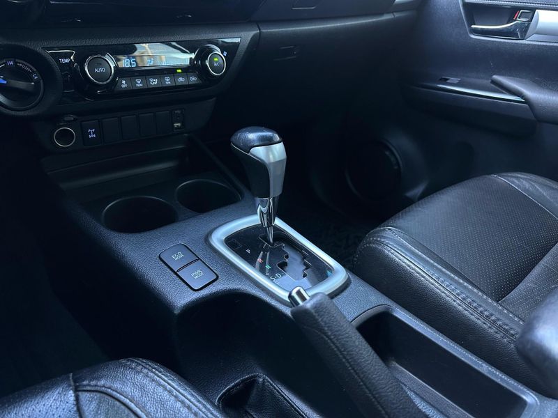 Toyota Hilux CD SR 4×4 2.8 TDI Diesel Aut. 2019/2019 CONCEPT MOTORS PASSO FUNDO / Carros no Vale