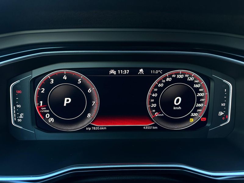 Volkswagen Jetta GLI 350 TSI 2.0 16V 4p Aut. 2022/2022 CONCEPT MOTORS PASSO FUNDO / Carros no Vale