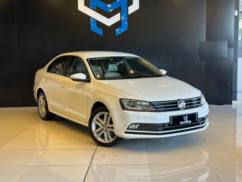 Volkswagen Jetta Highline 2.0 TSI 16V 4p Tiptronic 2016/2016 CONCEPT MOTORS PASSO FUNDO / Carros no Vale