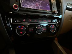 Volkswagen Jetta Highline 2.0 TSI 16V 4p Tiptronic 2016/2016 CONCEPT MOTORS PASSO FUNDO / Carros no Vale