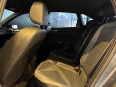 Volkswagen Nivus Highline 1.0 200 TSI Flex Aut. 2020/2021 CONCEPT MOTORS PASSO FUNDO / Carros no Vale