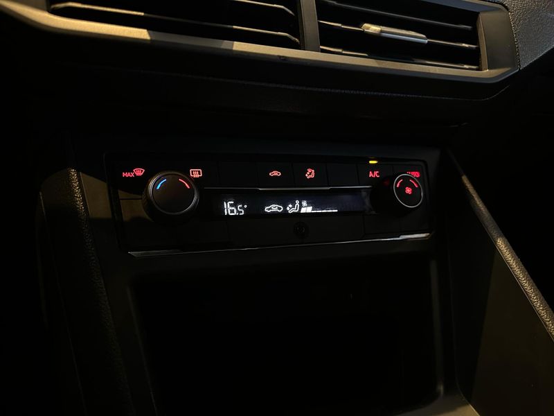 Volkswagen Nivus Highline 1.0 200 TSI Flex Aut. 2020/2021 CONCEPT MOTORS PASSO FUNDO / Carros no Vale