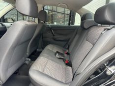 Volkswagen Polo Sedan Polo Sed COMFORT 1.6 Mi Tot Flex 8v 2011/2011 CONCEPT MOTORS PASSO FUNDO / Carros no Vale