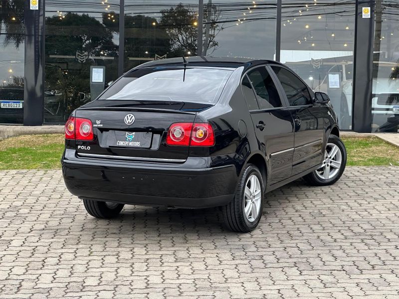 Volkswagen Polo Sedan Polo Sed COMFORT 1.6 Mi Tot Flex 8v 2011/2011 CONCEPT MOTORS PASSO FUNDO / Carros no Vale