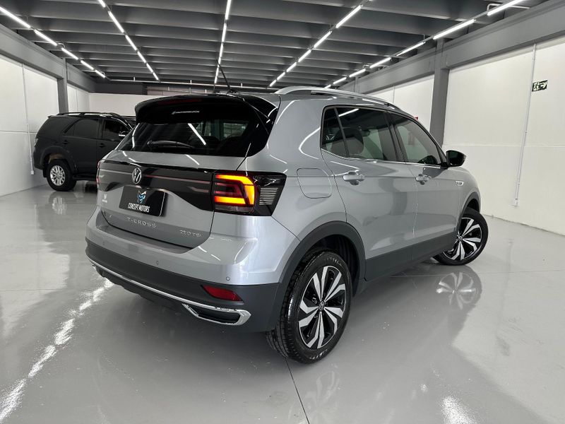 Volkswagen T-Cross Hig 250 TSI 1.4 Flex 16V 5p Aut 2023/2024 CONCEPT MOTORS PASSO FUNDO / Carros no Vale