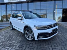 Volkswagen Tiguan Allspac R-Line 350 TSI 2.0 4×4 2018/2019 CONCEPT MOTORS PASSO FUNDO / Carros no Vale