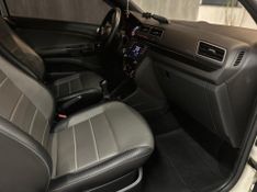 Volkswagen Saveiro W/ CD CROSS MA 2016/2017 ENZO MULTIMARCAS CAXIAS DO SUL / Carros no Vale