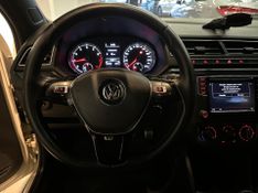 Volkswagen Saveiro W/ CD CROSS MA 2016/2017 ENZO MULTIMARCAS CAXIAS DO SUL / Carros no Vale