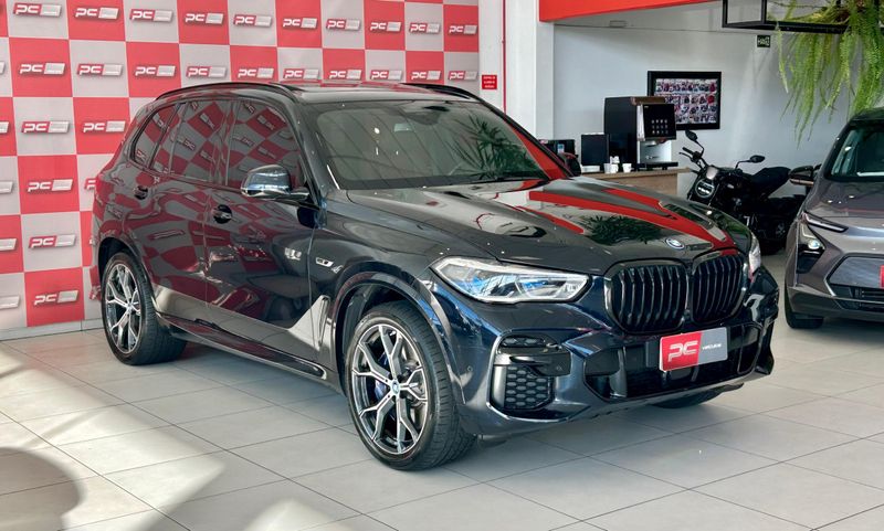 BMW X5 XDRIVE 45e 3.0 M.Sport Híbrido 2023/2023 PC VEÍCULOS SANTA CRUZ DO SUL / Carros no Vale