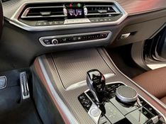 BMW X5 XDRIVE 45e 3.0 M.Sport Híbrido 2023/2023 PC VEÍCULOS SANTA CRUZ DO SUL / Carros no Vale