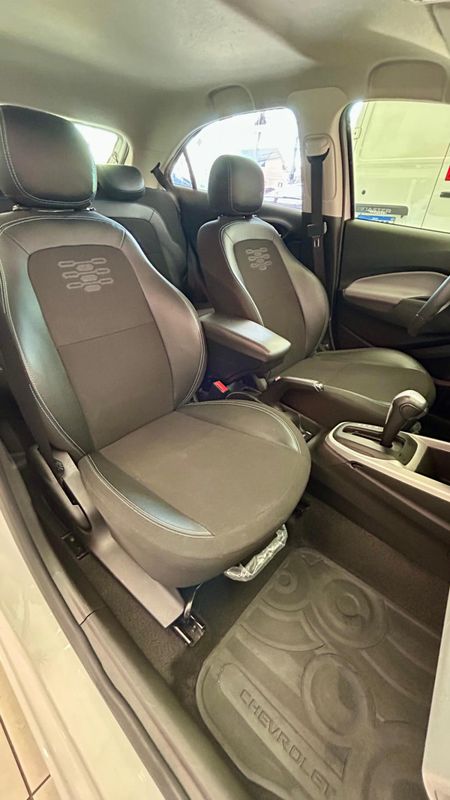 CHEVROLET ONIX HATCH LT 1.4 8V FlexPower 2019/2019 PC VEÍCULOS SANTA CRUZ DO SUL / Carros no Vale