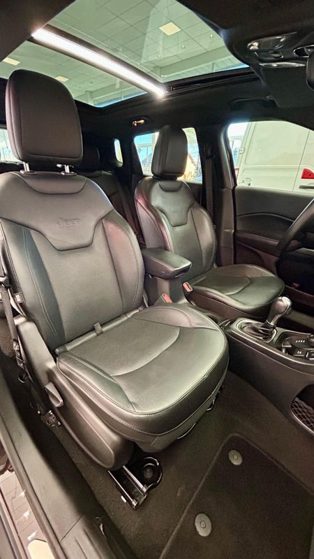 Jeep COMPASS S 2.0 4×4 TB 16V 2019/2020 PC VEÍCULOS SANTA CRUZ DO SUL / Carros no Vale