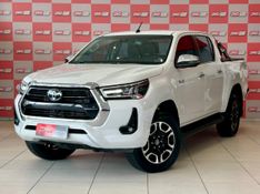 Toyota Hilux CD SRX 4×4 2.8 TDI 16V 2022/2023 PC VEÍCULOS SANTA CRUZ DO SUL / Carros no Vale