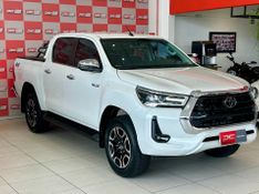 Toyota Hilux CD SRX 4×4 2.8 TDI 16V 2022/2023 PC VEÍCULOS SANTA CRUZ DO SUL / Carros no Vale