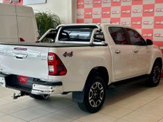 Toyota Hilux CD SRX 4×4 2.8 TDI 16V 2022/2023 PC VEÍCULOS SANTA CRUZ DO SUL / Carros no Vale